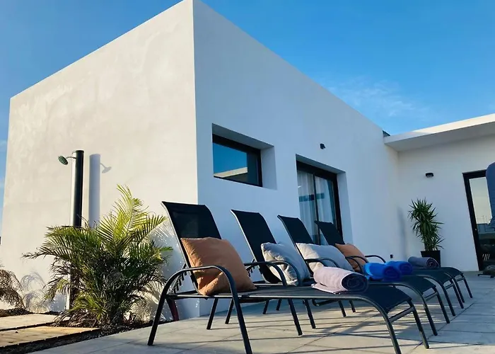 Tempo Stylish 3 Bedroom With Pool * لاجاريس