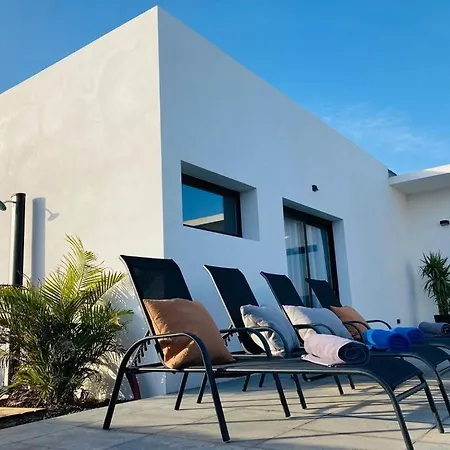 Tempo Stylish 3 Bedroom With Pool * Lajares