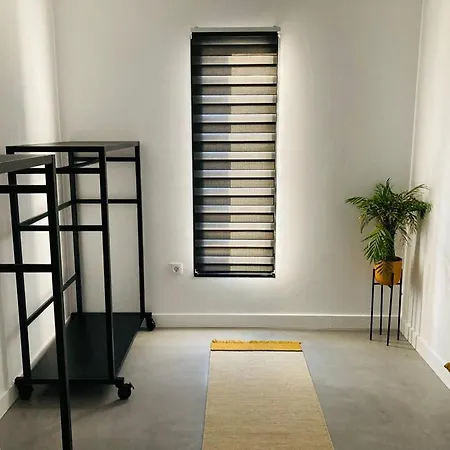 Tempo Stylish 3 Bedroom With Pool * לאחארס